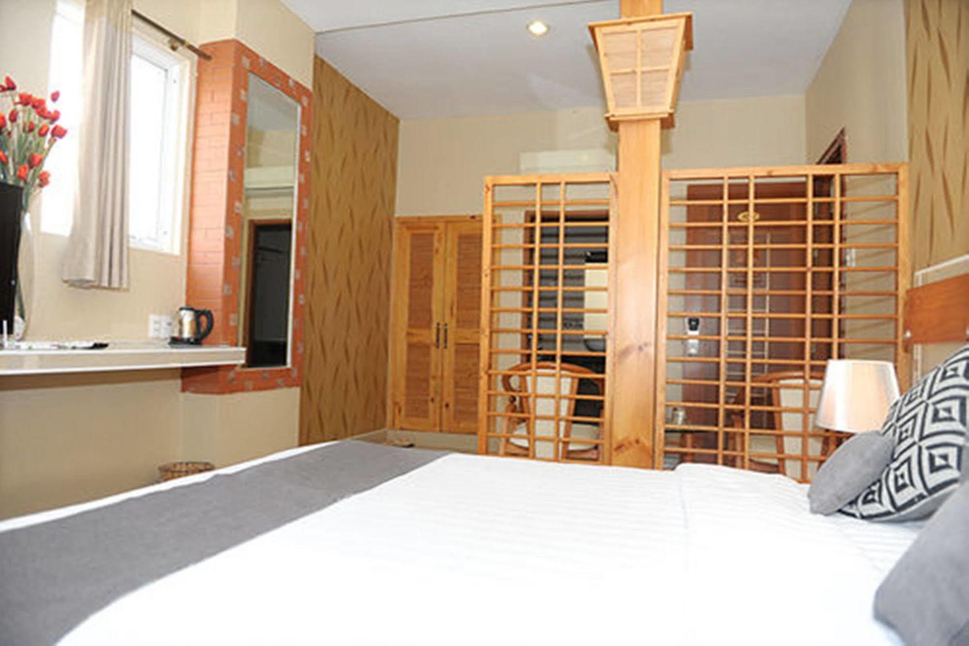 Thuy Sakura Hotel & Serviced Apartment Bandar Ho Chi Minh Luaran gambar